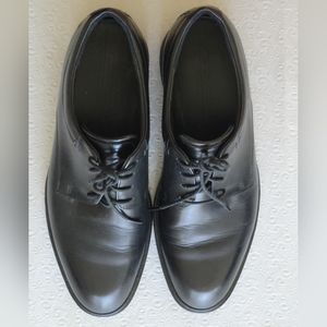 Ecco lace-up leather shoe Men's size 10 Black